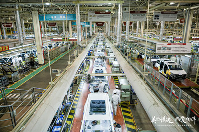 走進廣汽傳祺智造工廠 揭秘EMPOW55的制造與銷售新篇章